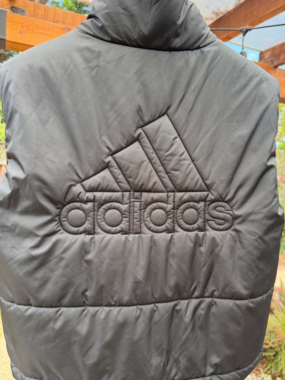 Adidas Cropped Puffy Vest -medium